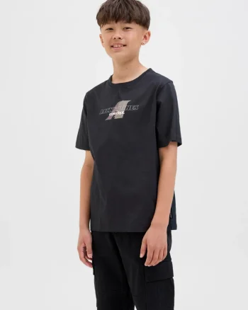 Jack & Jones Tricou baieti cu decolteu la baza gatului si imprimeu cu logo, Negru (SELECTATI MARIMEA: 140 cm)