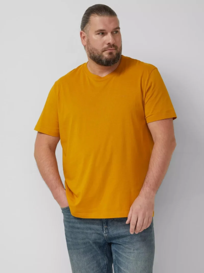 s.Oliver Big Sizes Tricou barbati big sizes cu decolteu la baza gatului, 100% bumbac, Galben inchis (SELECTATI MARIMEA: 2XL)