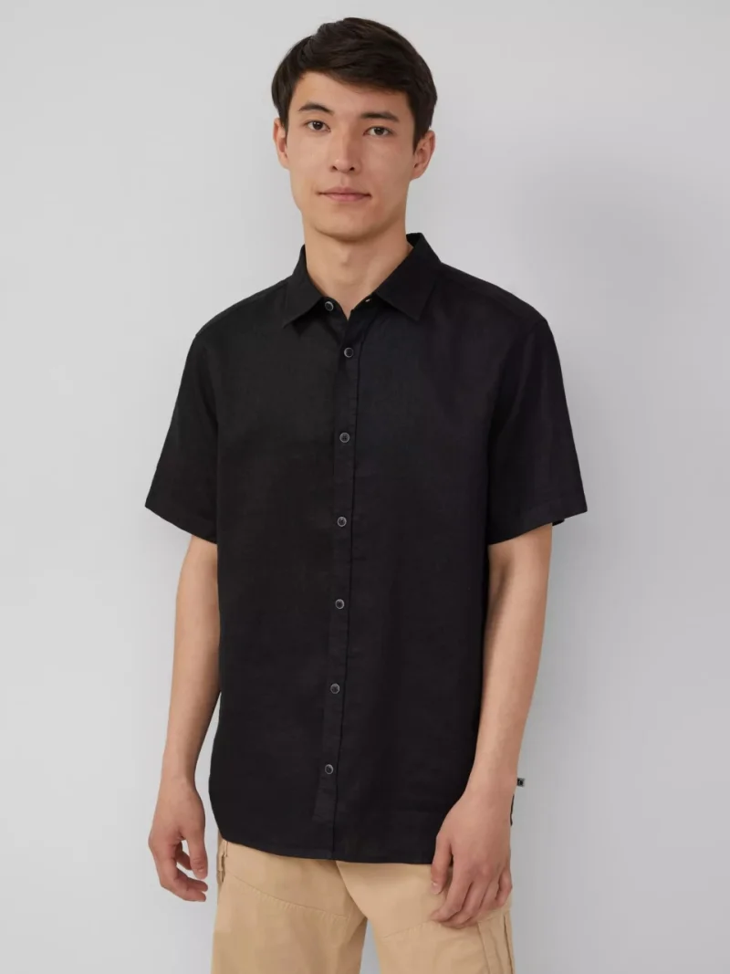s.Oliver Camasa barbati cu maneca scurta, din in cu croiala Regular fit, Negru (SELECTATI MARIMEA: S)