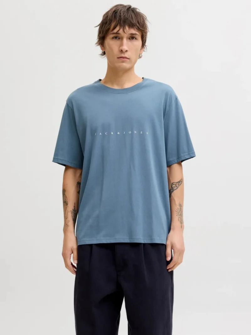 Jack & Jones Tricou barbati JJESTAR JJ TEE SS, cu textul Jack & Jones, Relaxed Fit, Albastru inchis (SELECTATI MARIMEA: S)