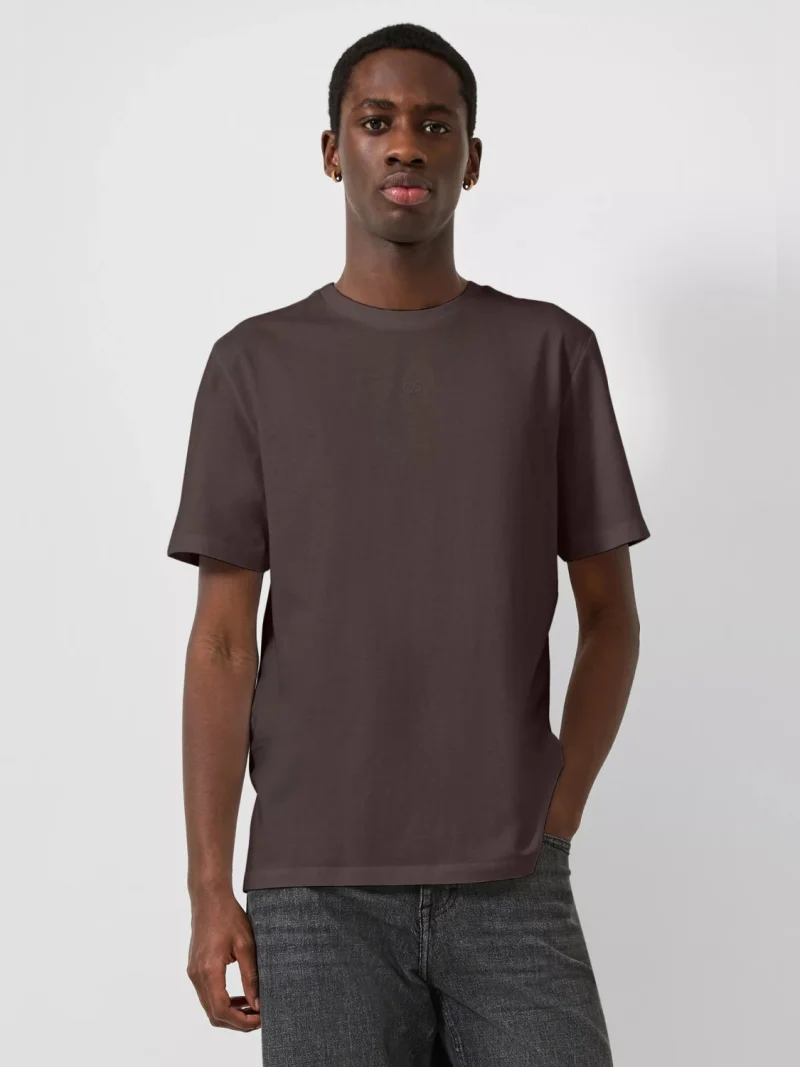 Q/S by s.Oliver Tricou barbati, la baza gatului, din bumbac, Regular Fit, Maro inchis (SELECTATI MARIMEA: S)