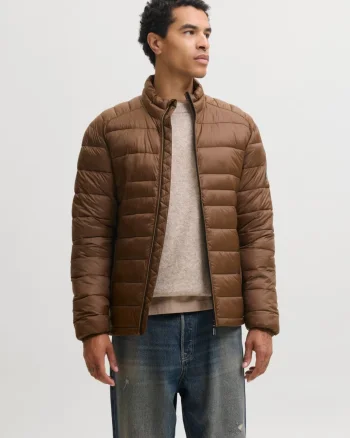 Jack & Jones Jacheta matlasata, barbati, fara gluga, Regular fit, JJEKINGSLEY, Maro (SELECTATI MARIMEA: S)