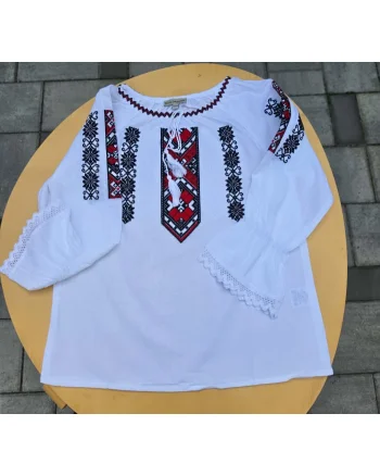 Ie traditionala fetite Mirela 2