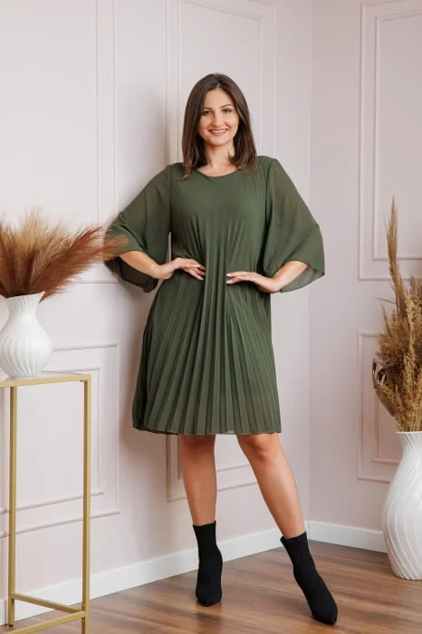 Rochie kaki din voal plisat cu maneci 3 4 Tina