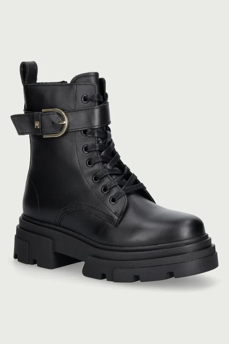 Tommy Hilfiger  bocanci pentru femei din piele LEATHER TH BUCKLED LACE-UP BOOT