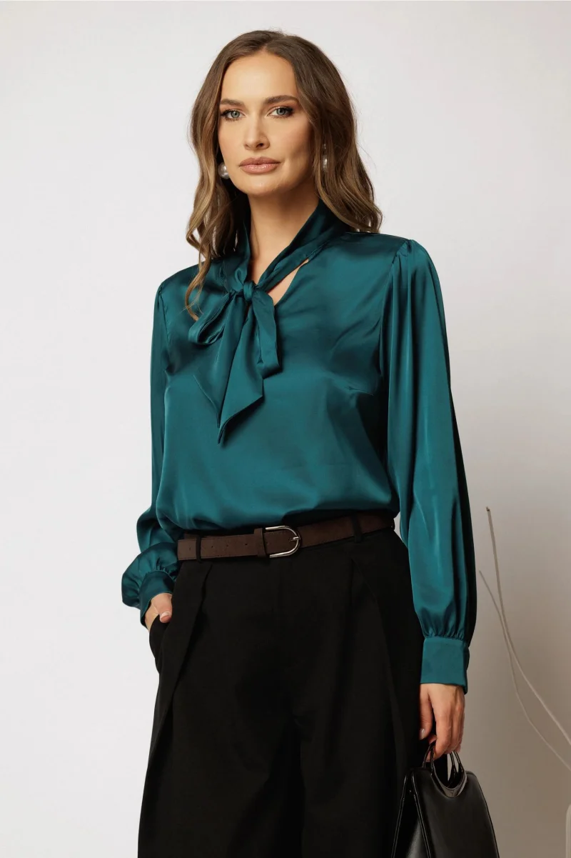 Bluza verde petrol din satin cu guler tip funda
