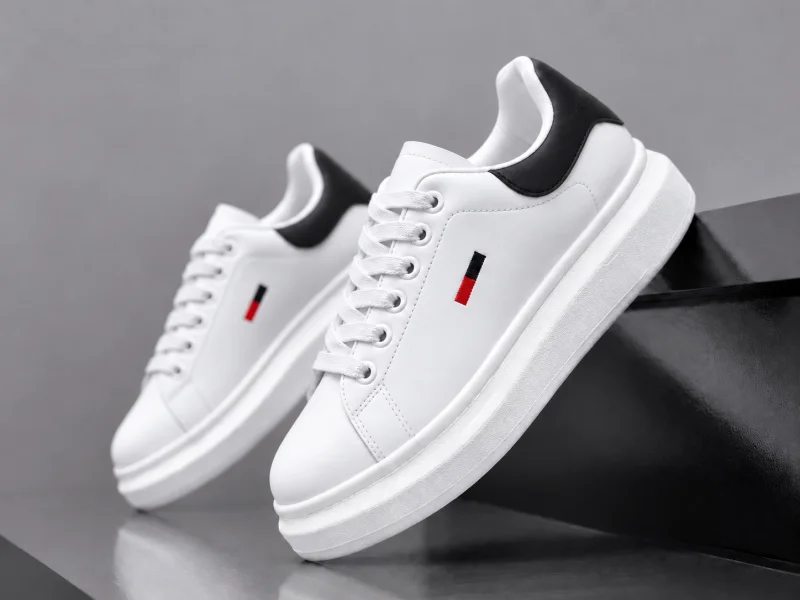 Adidasi barbati casual albi cu negru 6623