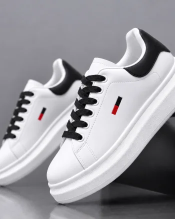 Adidasi barbati casual albi cu sireturi negre 6623