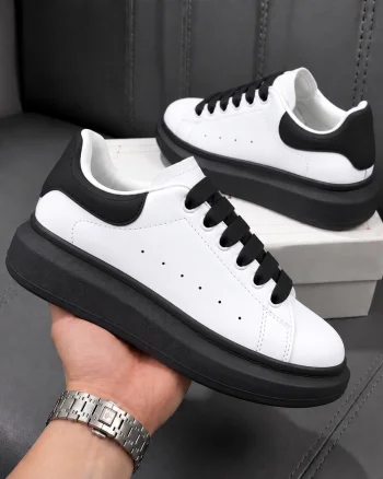 Adidasi dama casual albi cu sireturi negre 6607