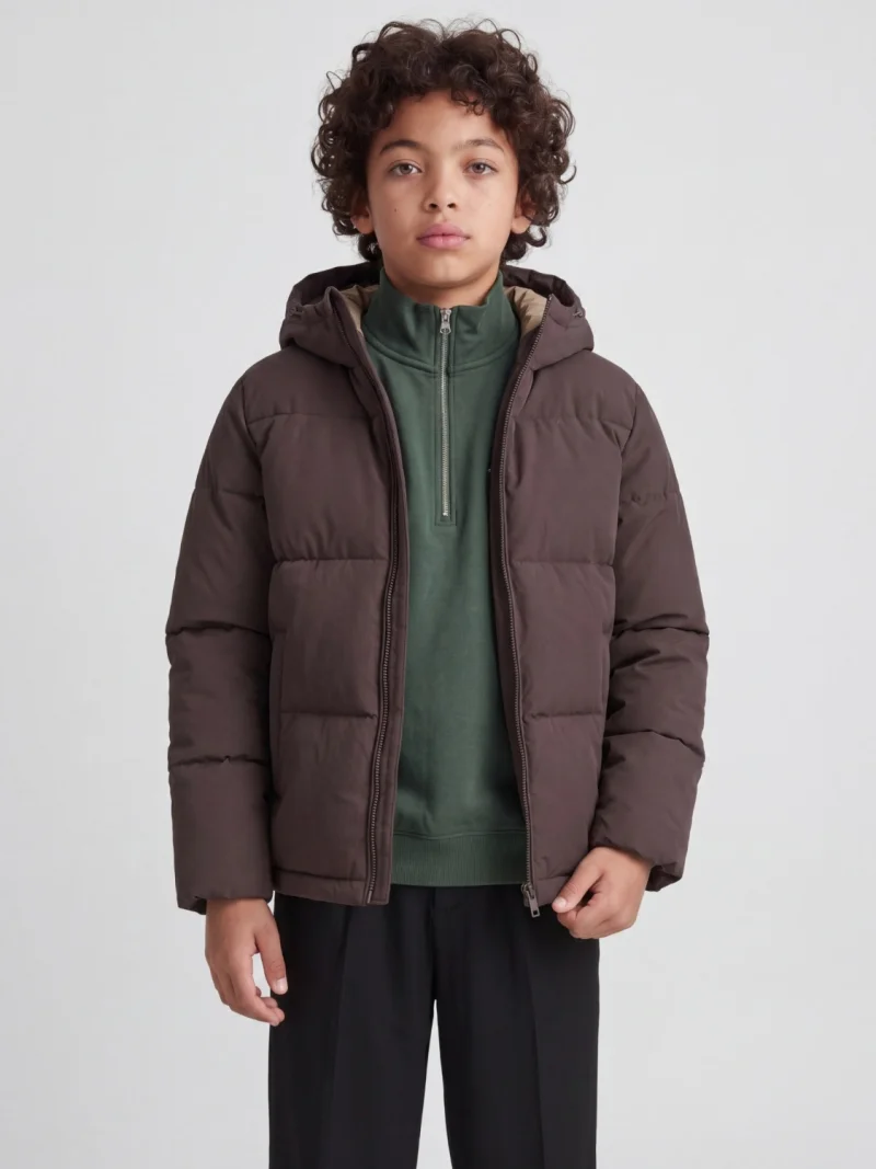 Jack & Jones Geaca baieti, PUFFER, cu gluga, Regular fit, JJGALAXY, Maro inchis (SELECTATI MARIMEA: 128 cm)