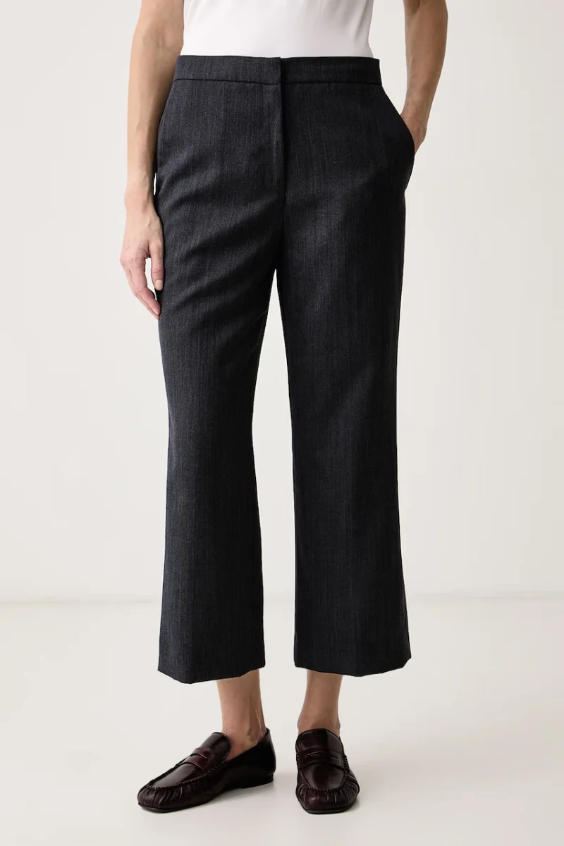Calvin Klein  pentru femei cu lână