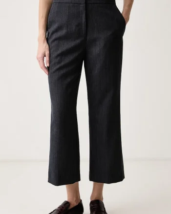 Calvin Klein  pentru femei cu lână