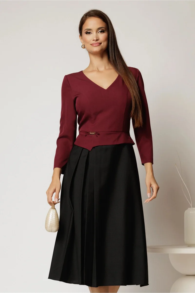 Rochie midi de zi neagra cu bust bordo cu adaos de lana si viscoza