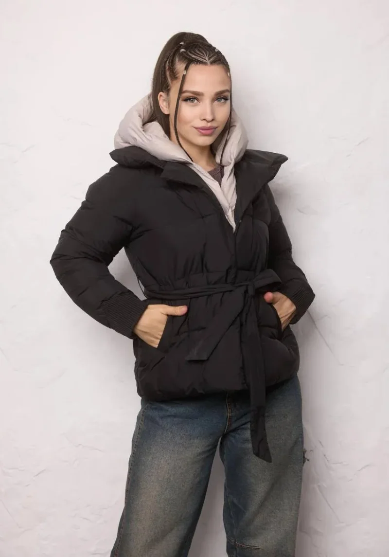 Geaca dama de iarna din fas neagra matlasata cu gluga Elysia